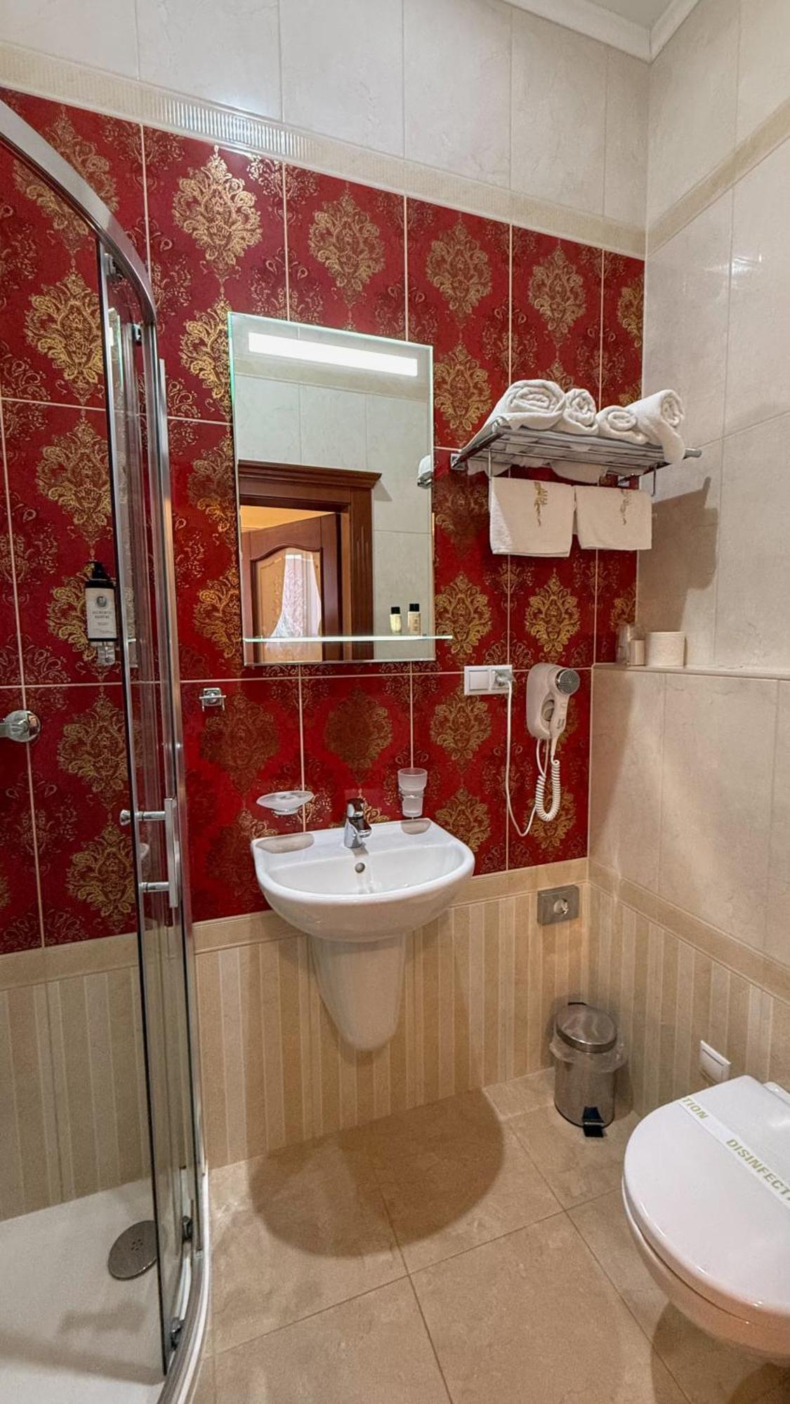 Hotel Viliam Frano Litra Dış mekan fotoğraf