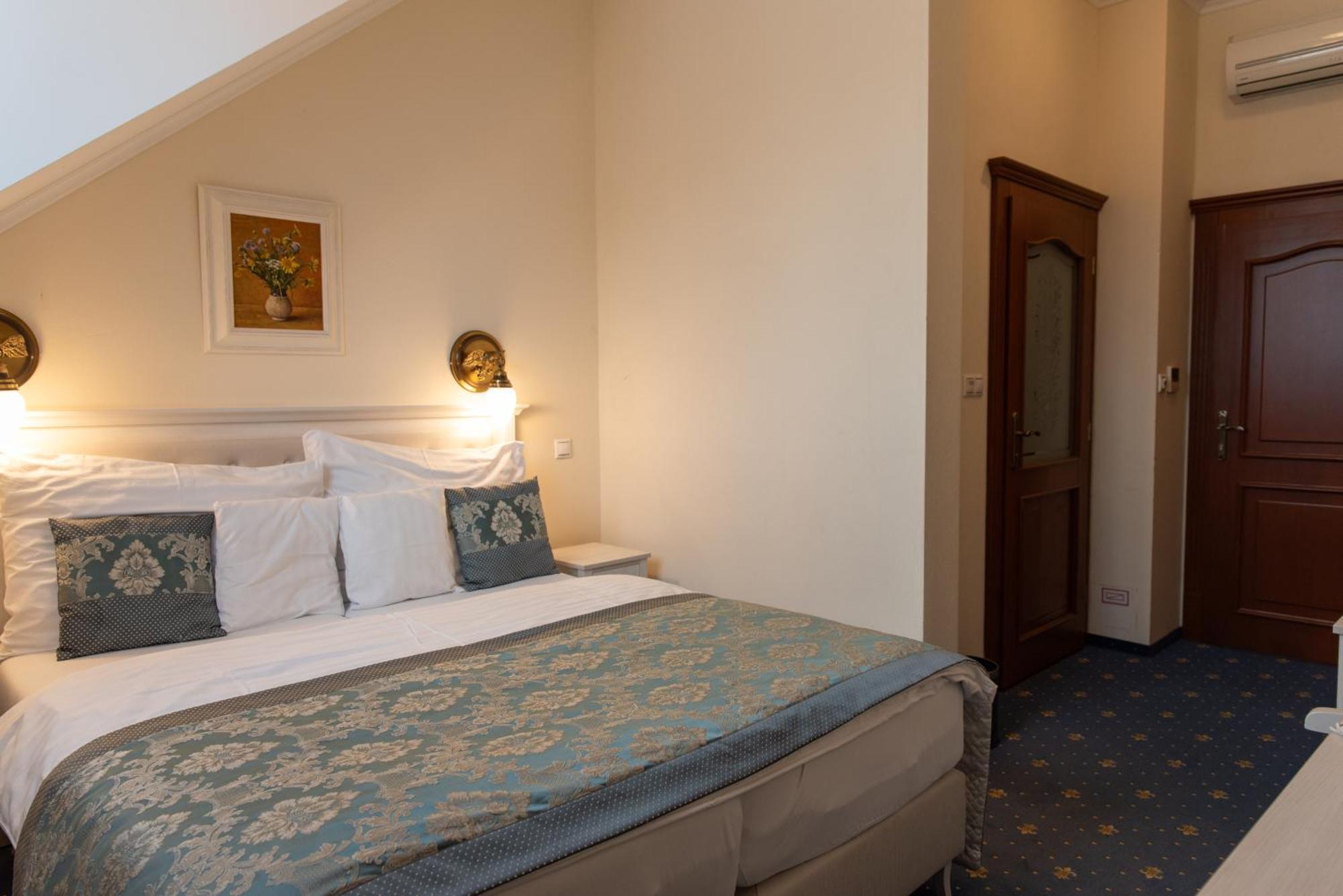 Hotel Viliam Frano Litra Dış mekan fotoğraf